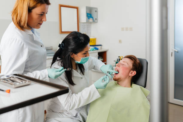 Best Mobile Emergency Dentist in Honey Grove, TX